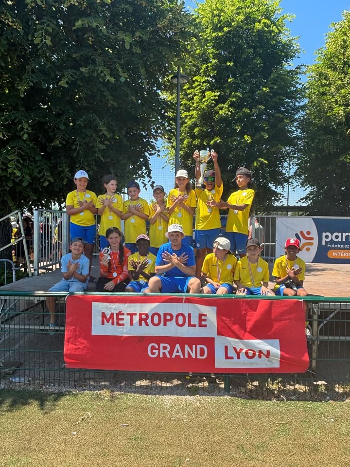 Voisins Football Club